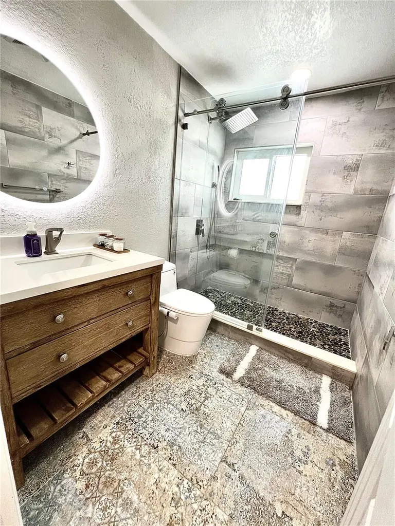 11405 8th Street E Treasure Island FL 33706