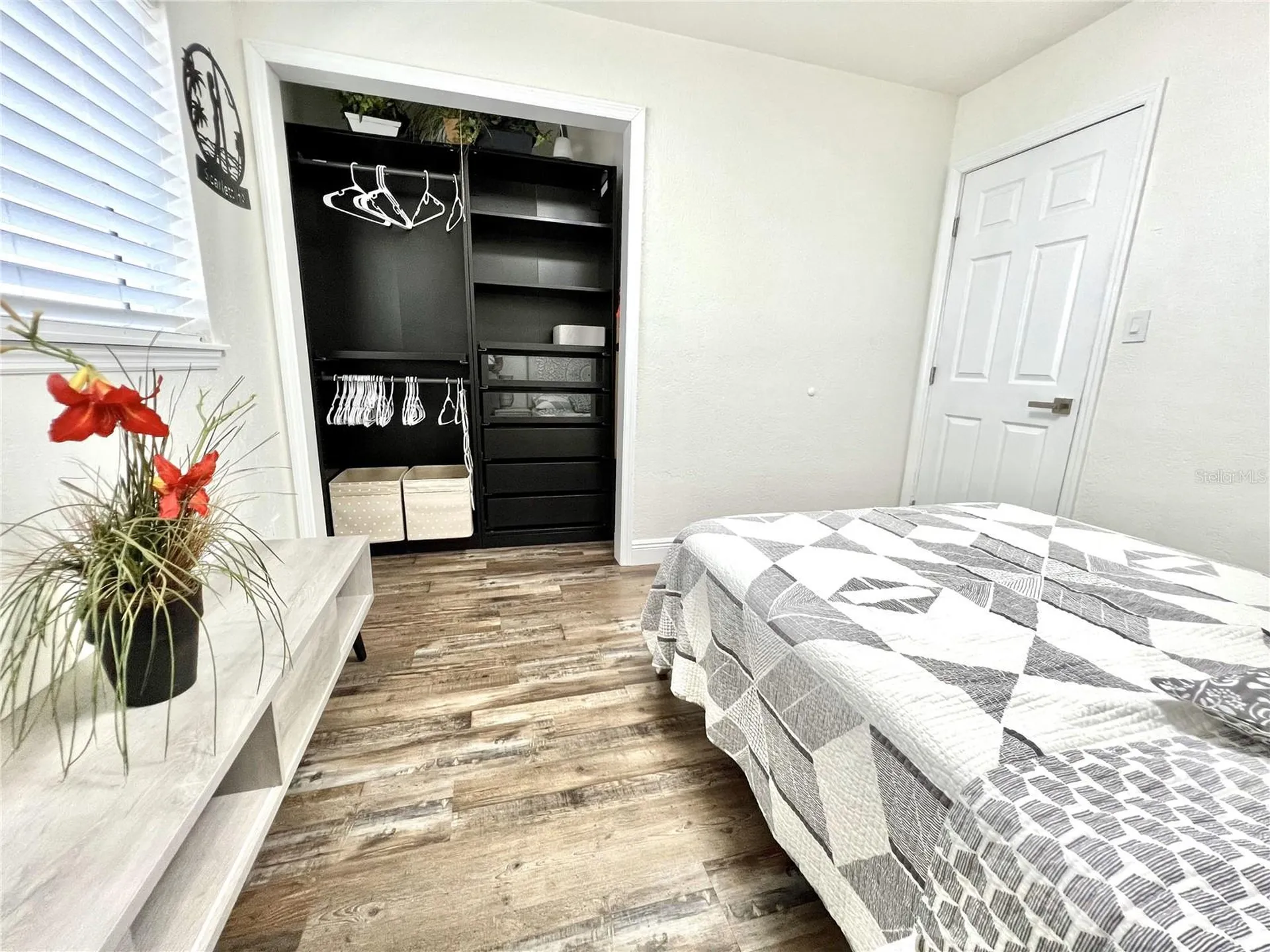 11405 8th Street E Treasure Island FL 33706