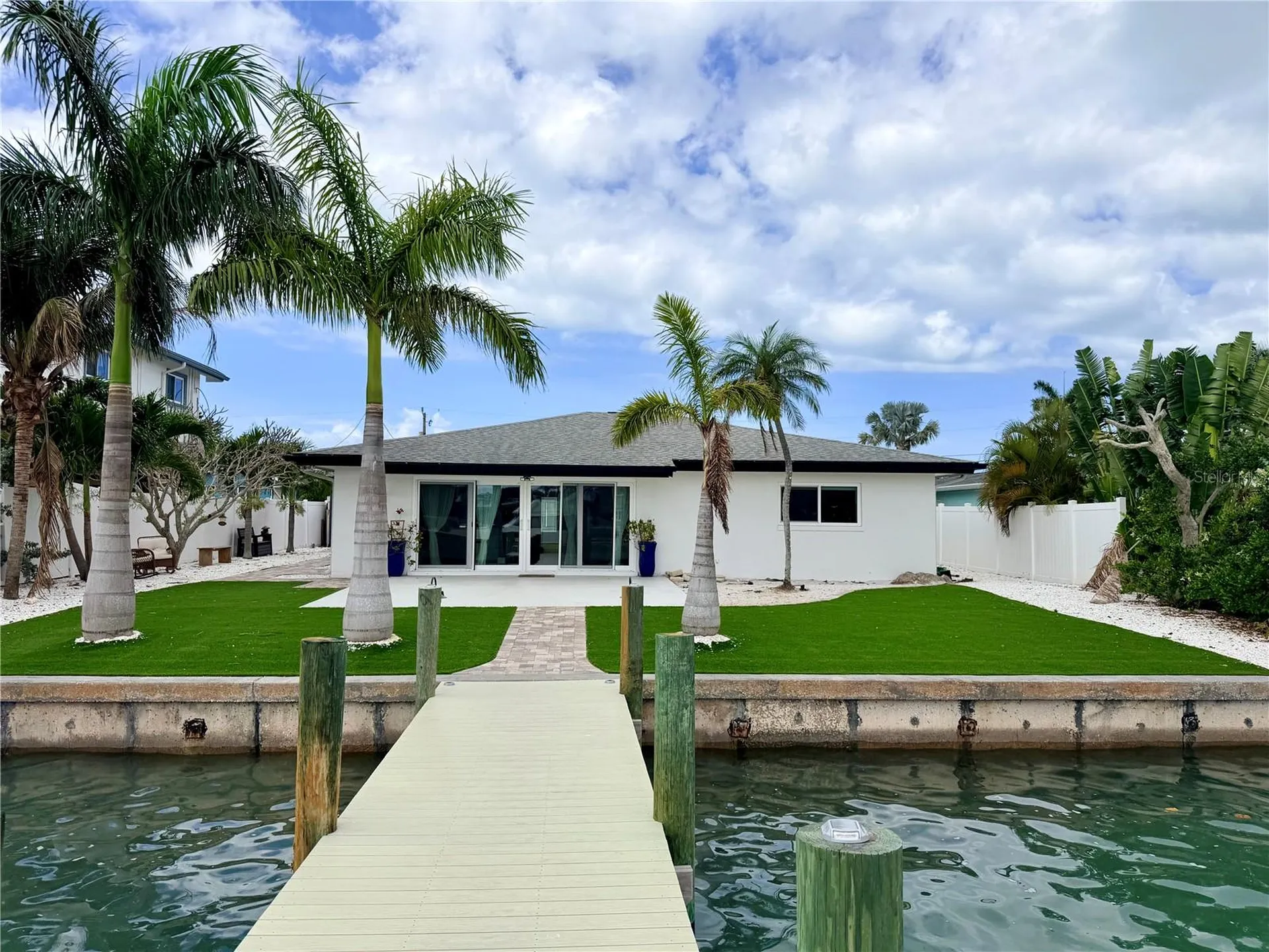 11405 8th Street E Treasure Island FL 33706