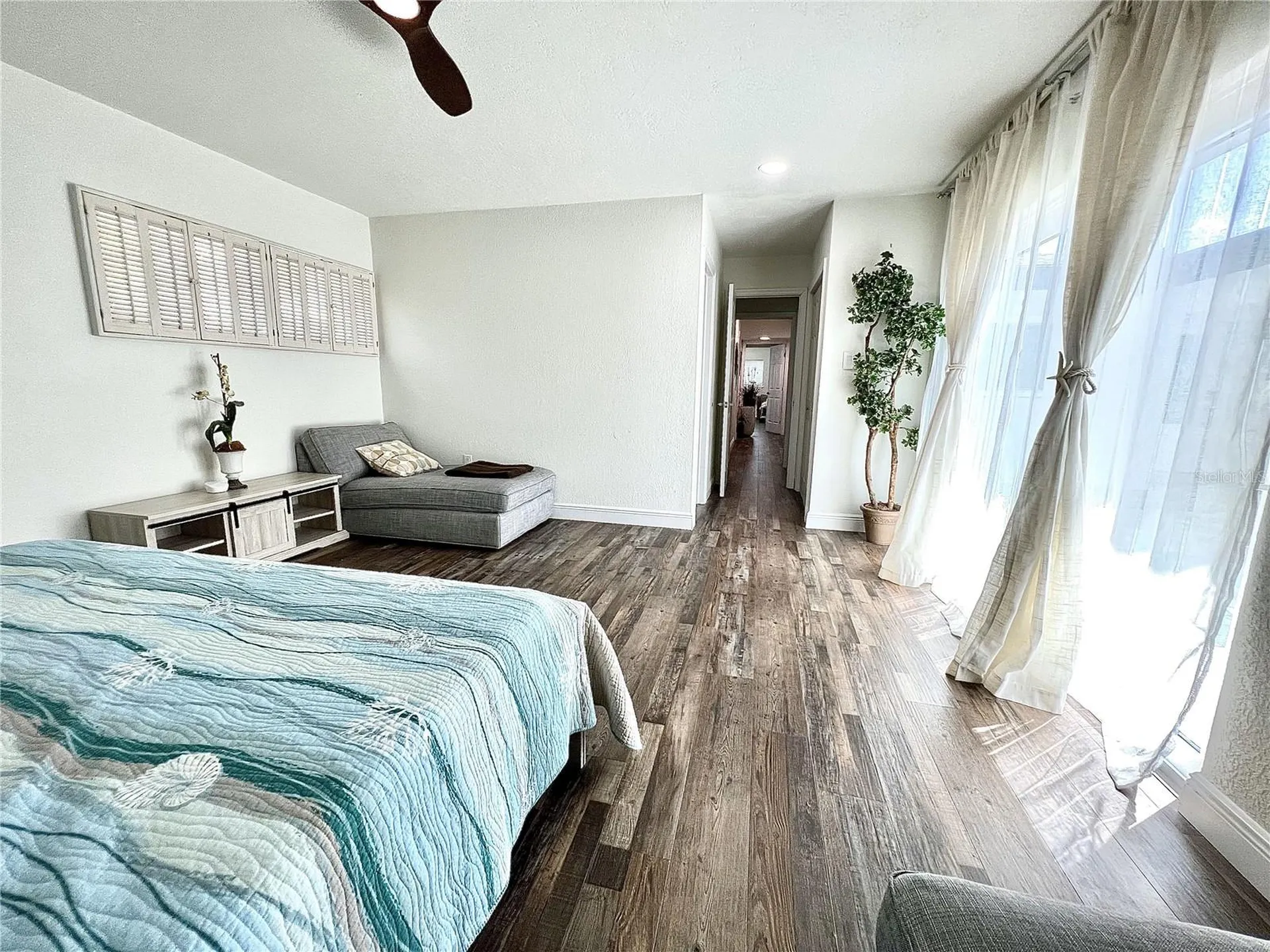 11405 8th Street E Treasure Island FL 33706