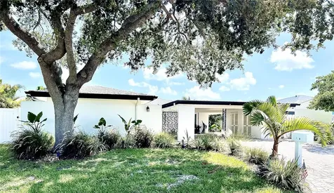 11405 8TH Street E Treasure Island FL 33706