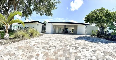 11405 8TH Street E Treasure Island FL 33706
