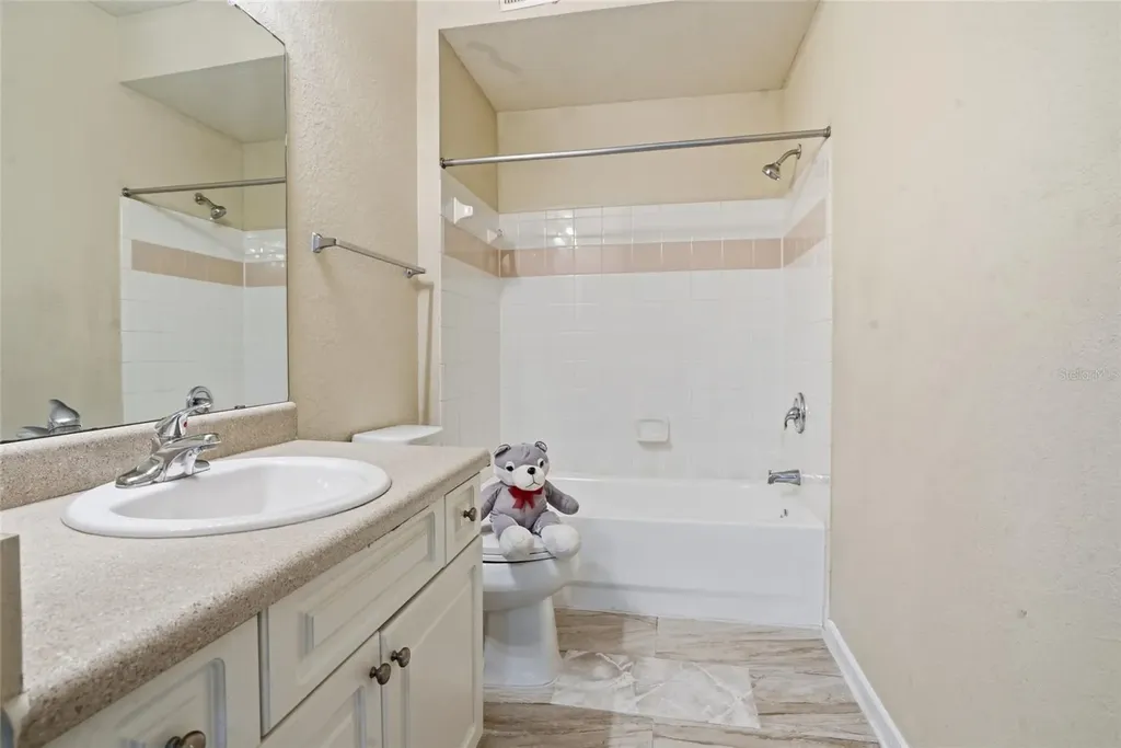 17101 Carrington Park Drive Tampa FL 33647