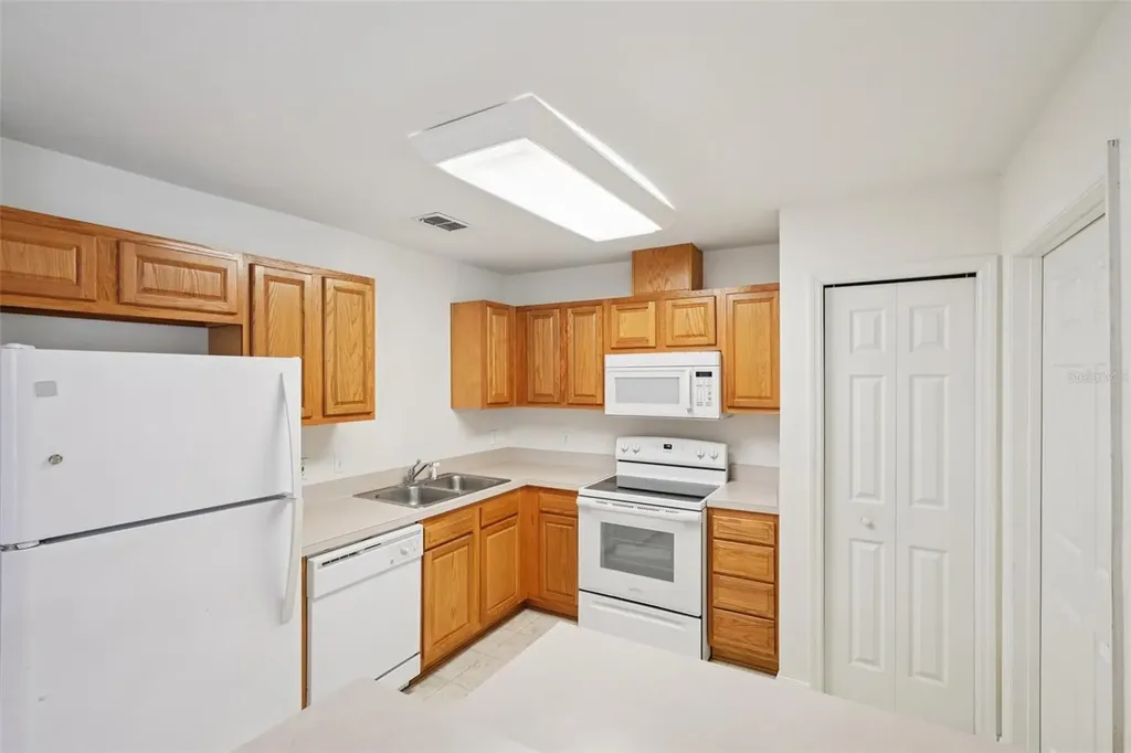 12104 NW 162nd Drive Alachua FL 32615