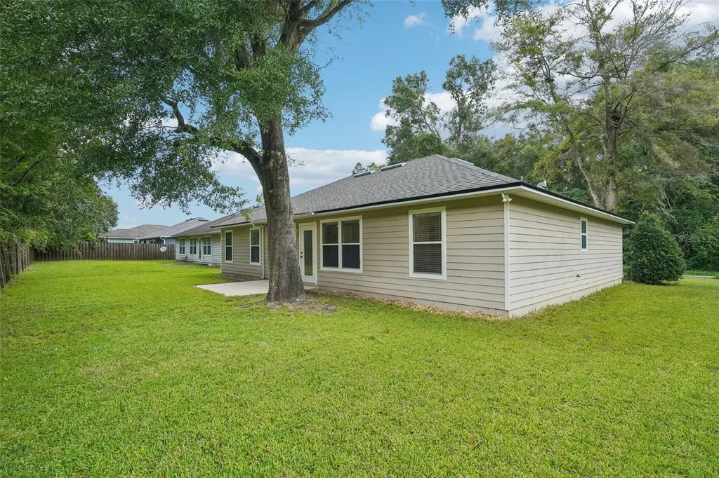 12104 NW 162nd Drive Alachua FL 32615