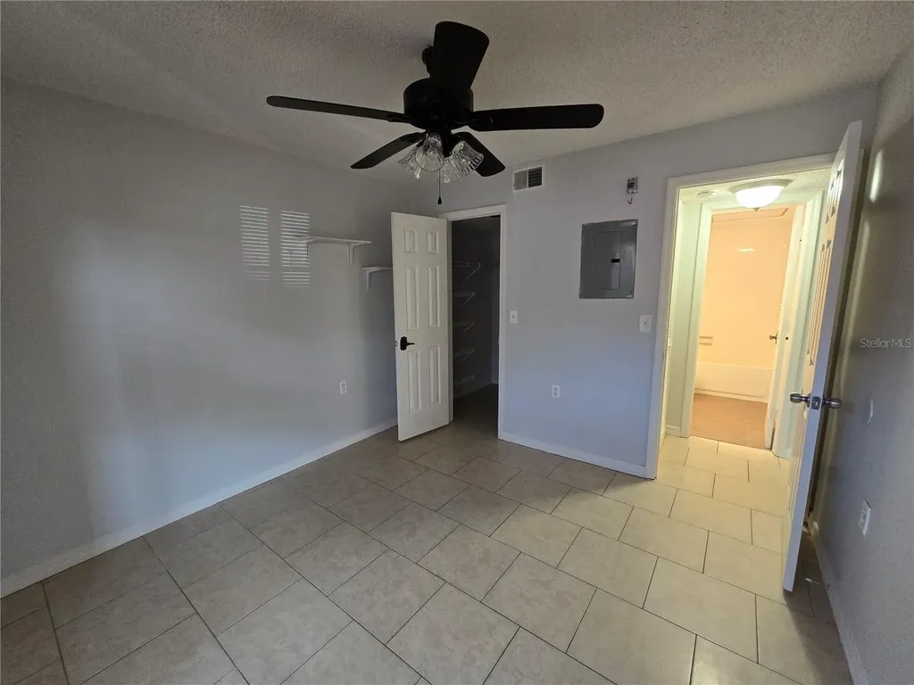 7741 Forest Trail Port Richey FL 34668