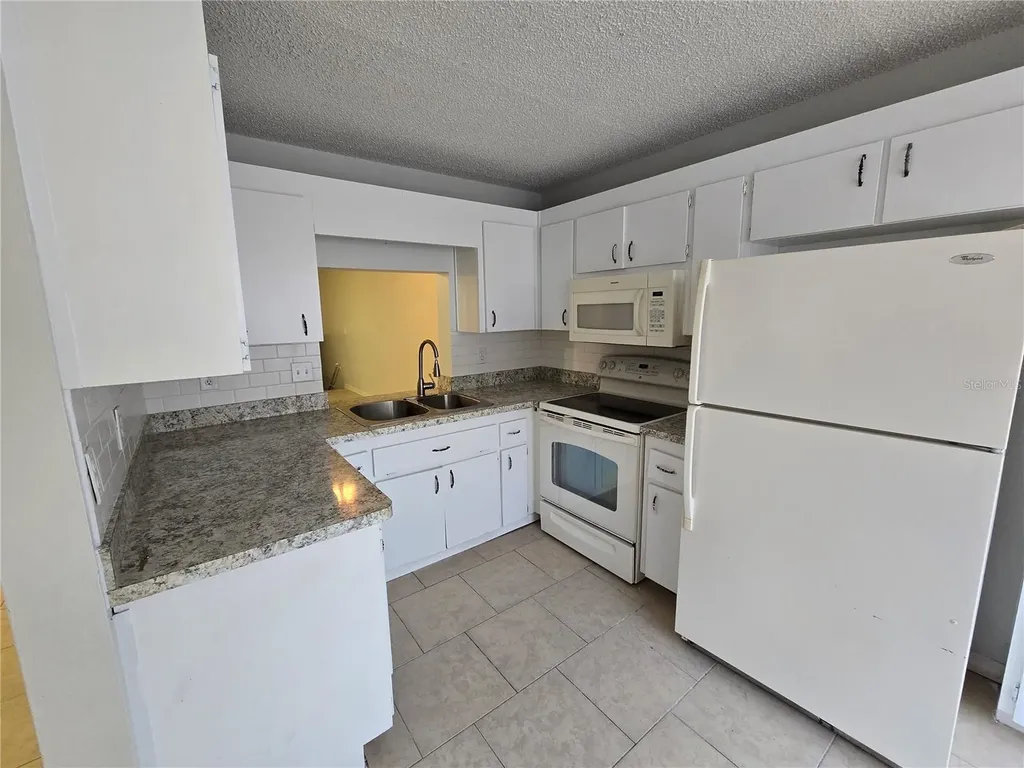 7741 Forest Trail Port Richey FL 34668