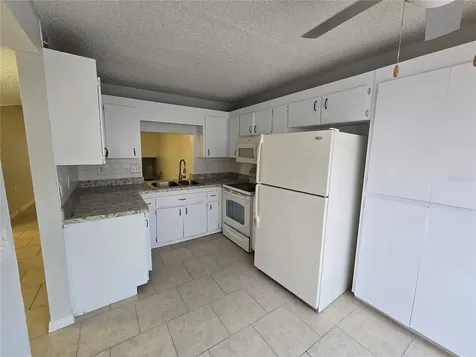 7741 Forest Trail Port Richey FL 34668