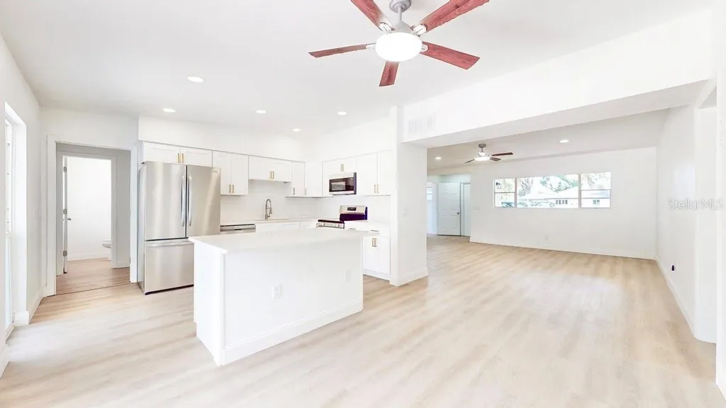 2305 New Jersey Road Lakeland FL 33803