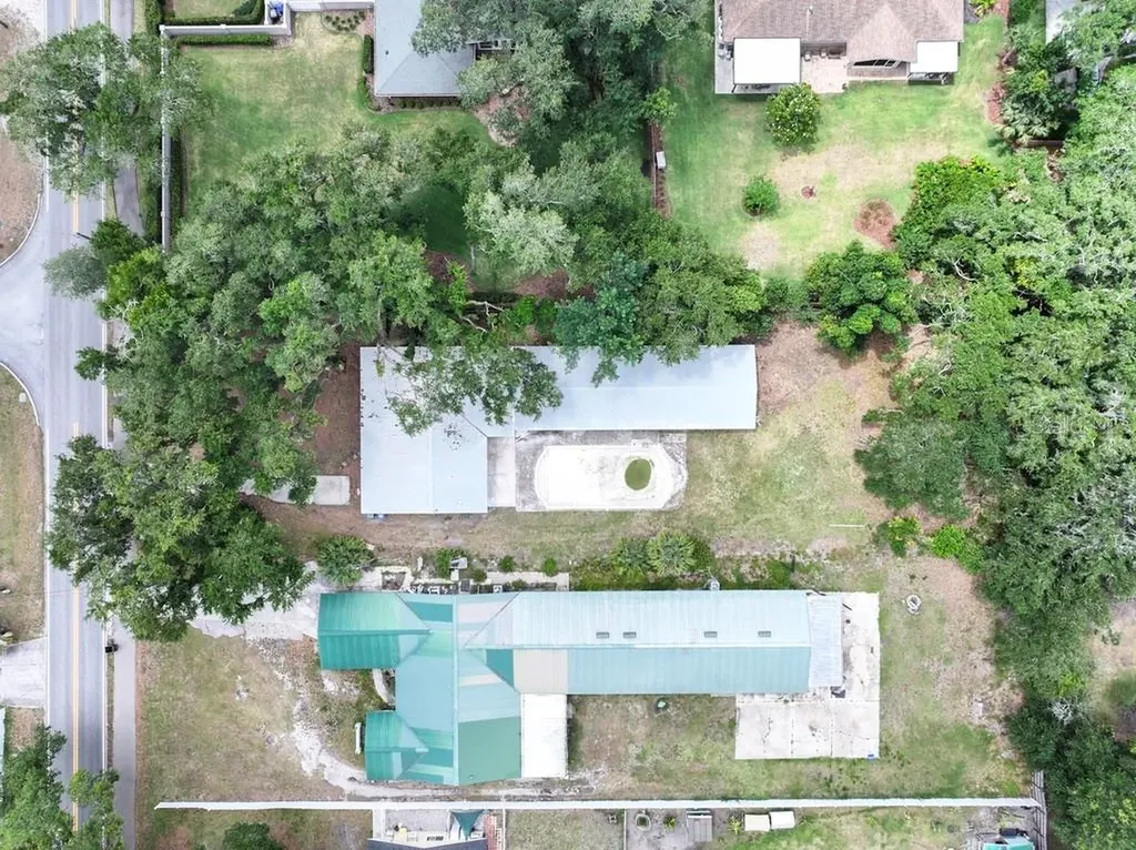 2305 New Jersey Road Lakeland FL 33803