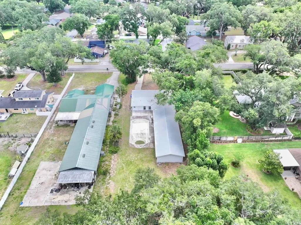 2305 New Jersey Road Lakeland FL 33803