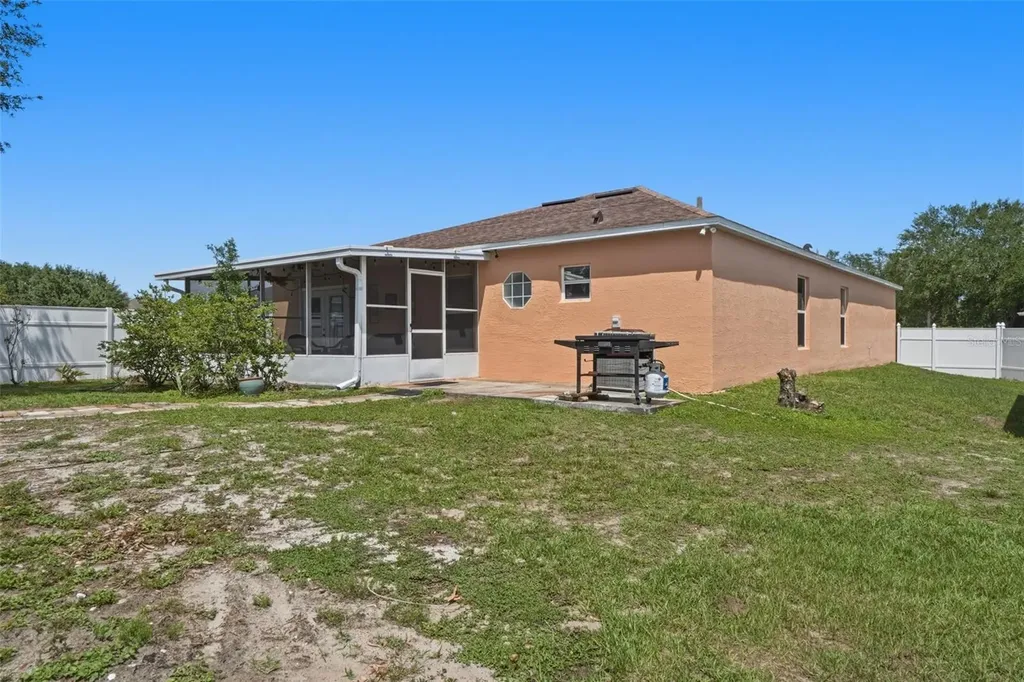16868 Cornerwood Drive Orlando FL 32820