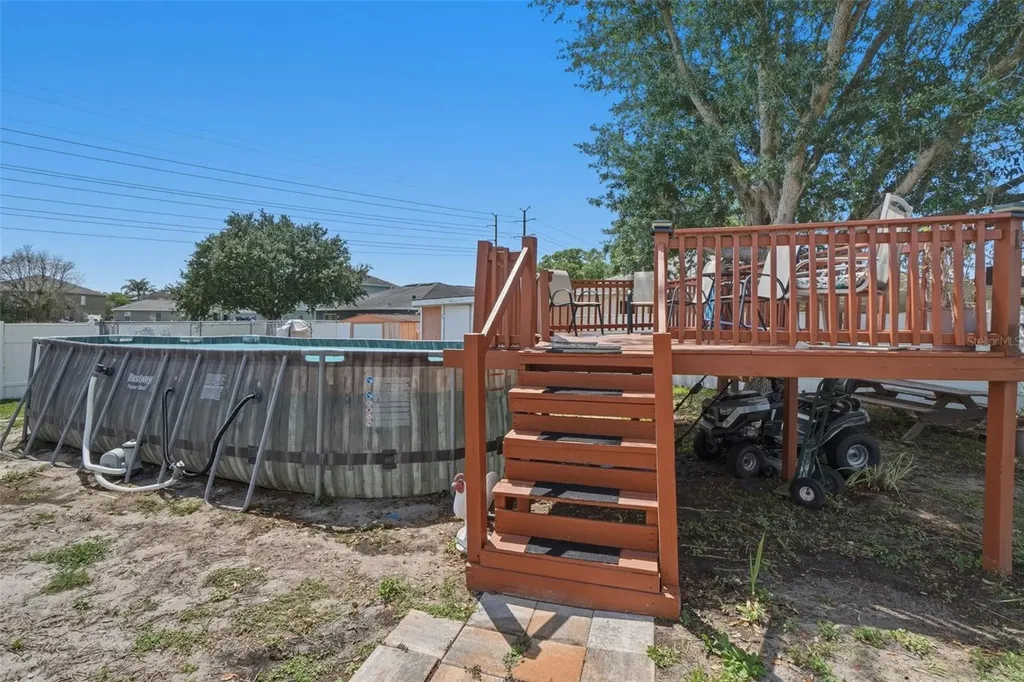 16868 Cornerwood Drive Orlando FL 32820