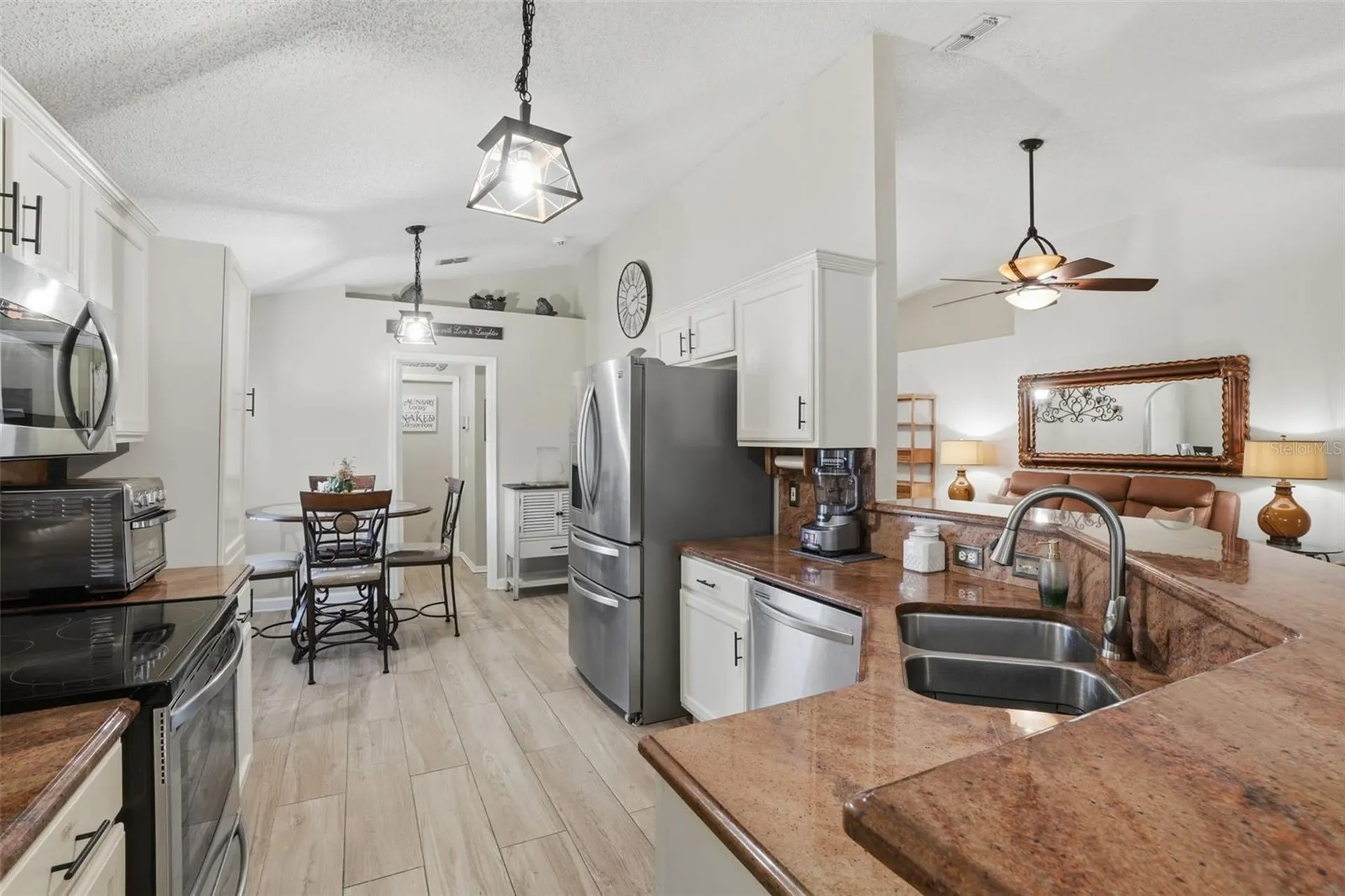 16868 Cornerwood Drive Orlando FL 32820