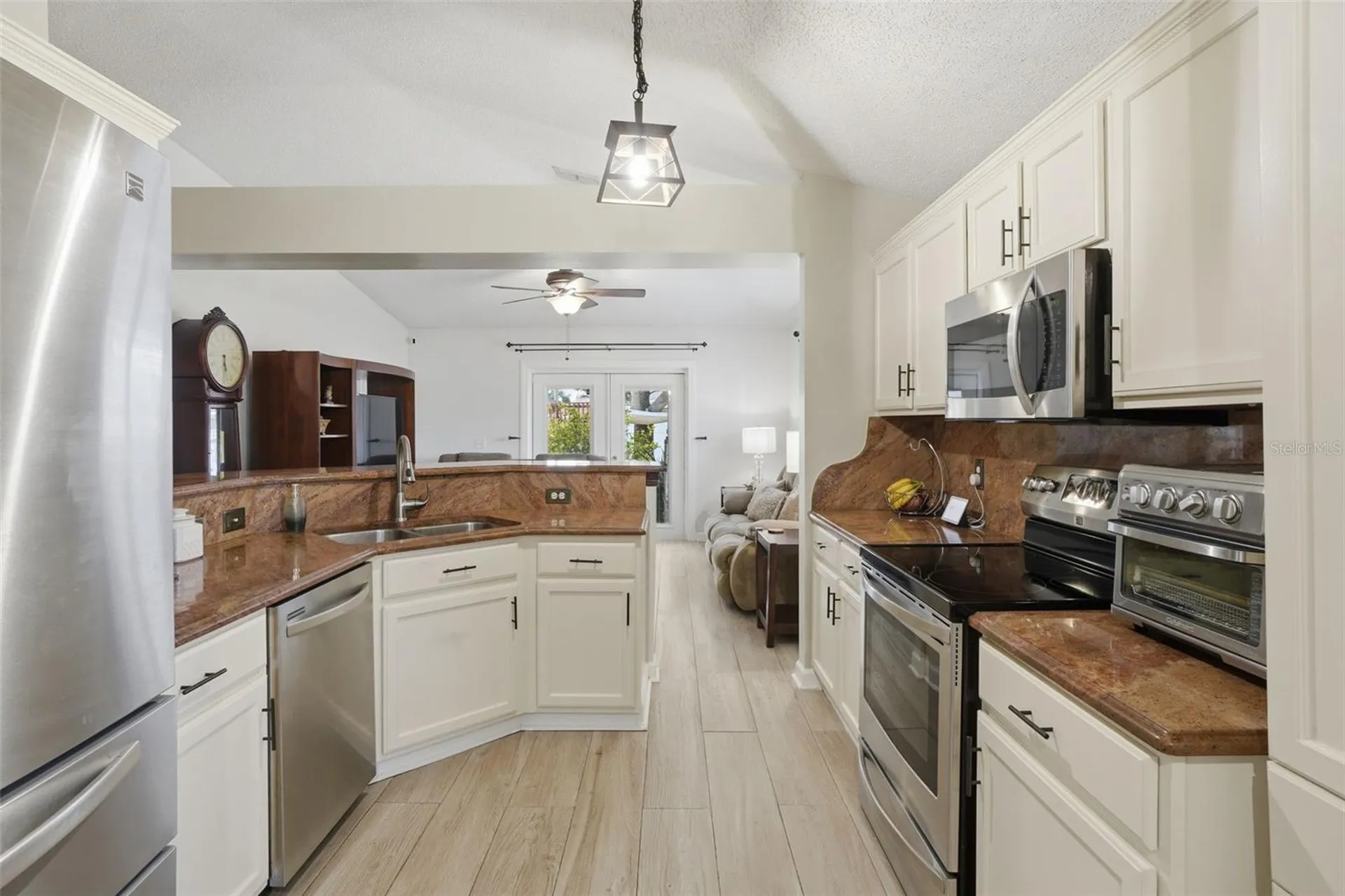 16868 Cornerwood Drive Orlando FL 32820