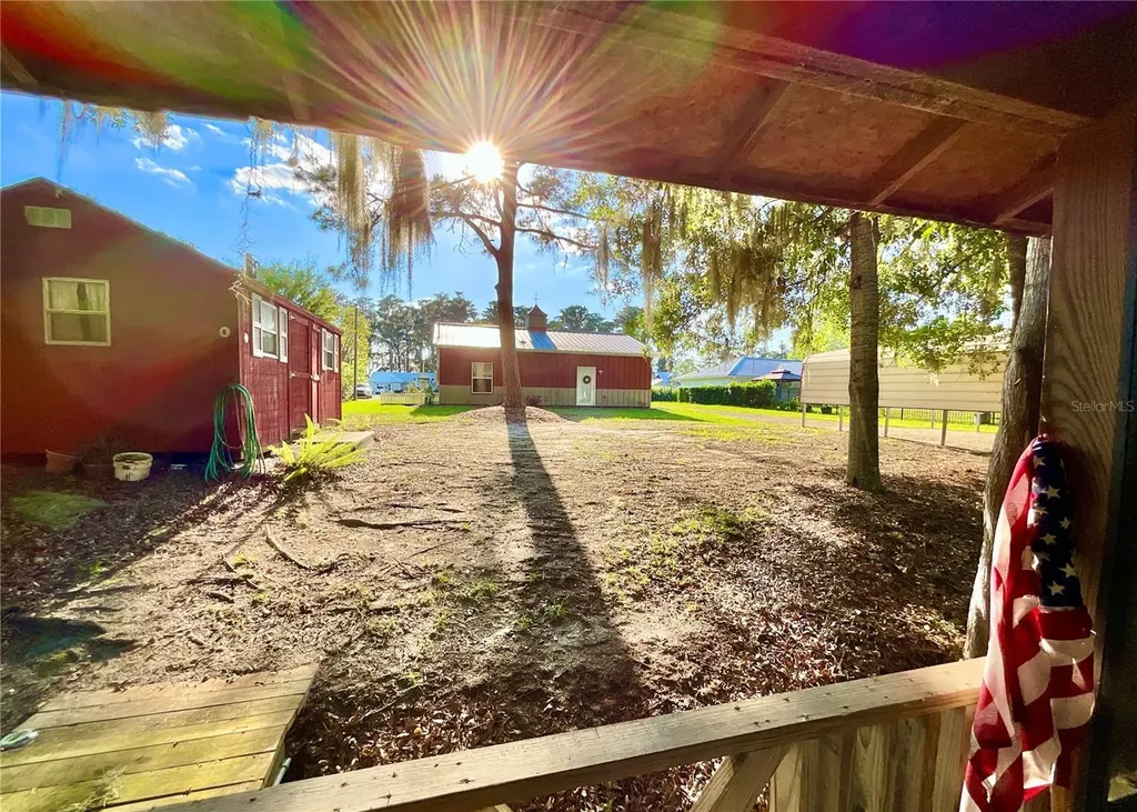 529 SE 5th Avenue Melrose FL 32666