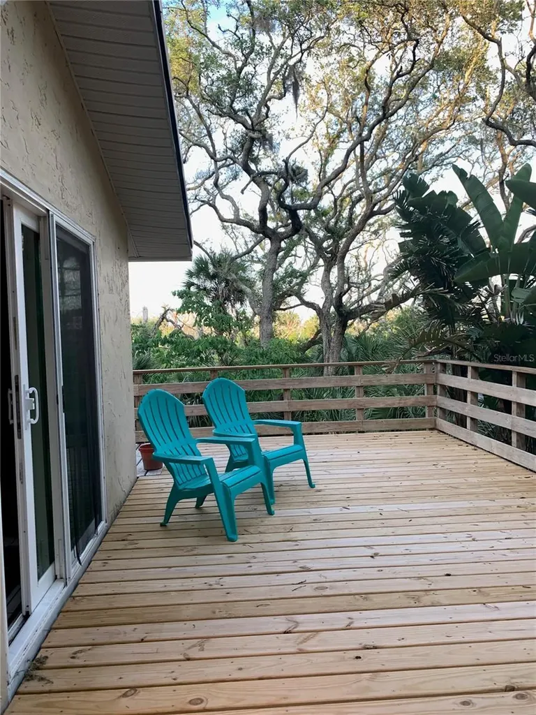 3 Elizabeth Drive E Palm Coast FL 32137