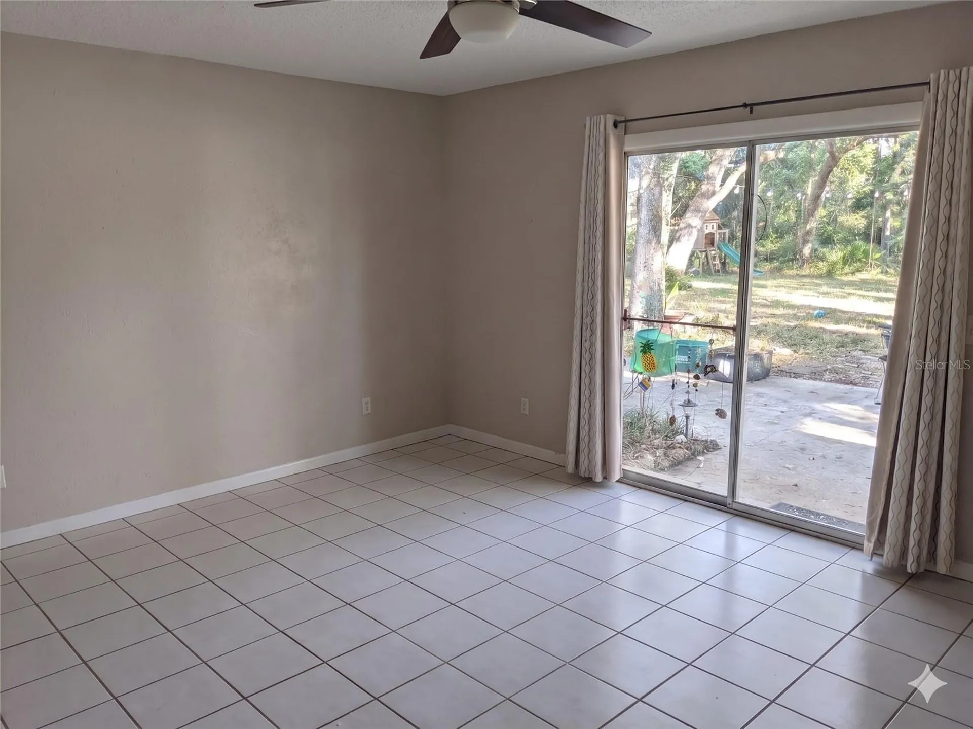 3 Elizabeth Drive E Palm Coast FL 32137