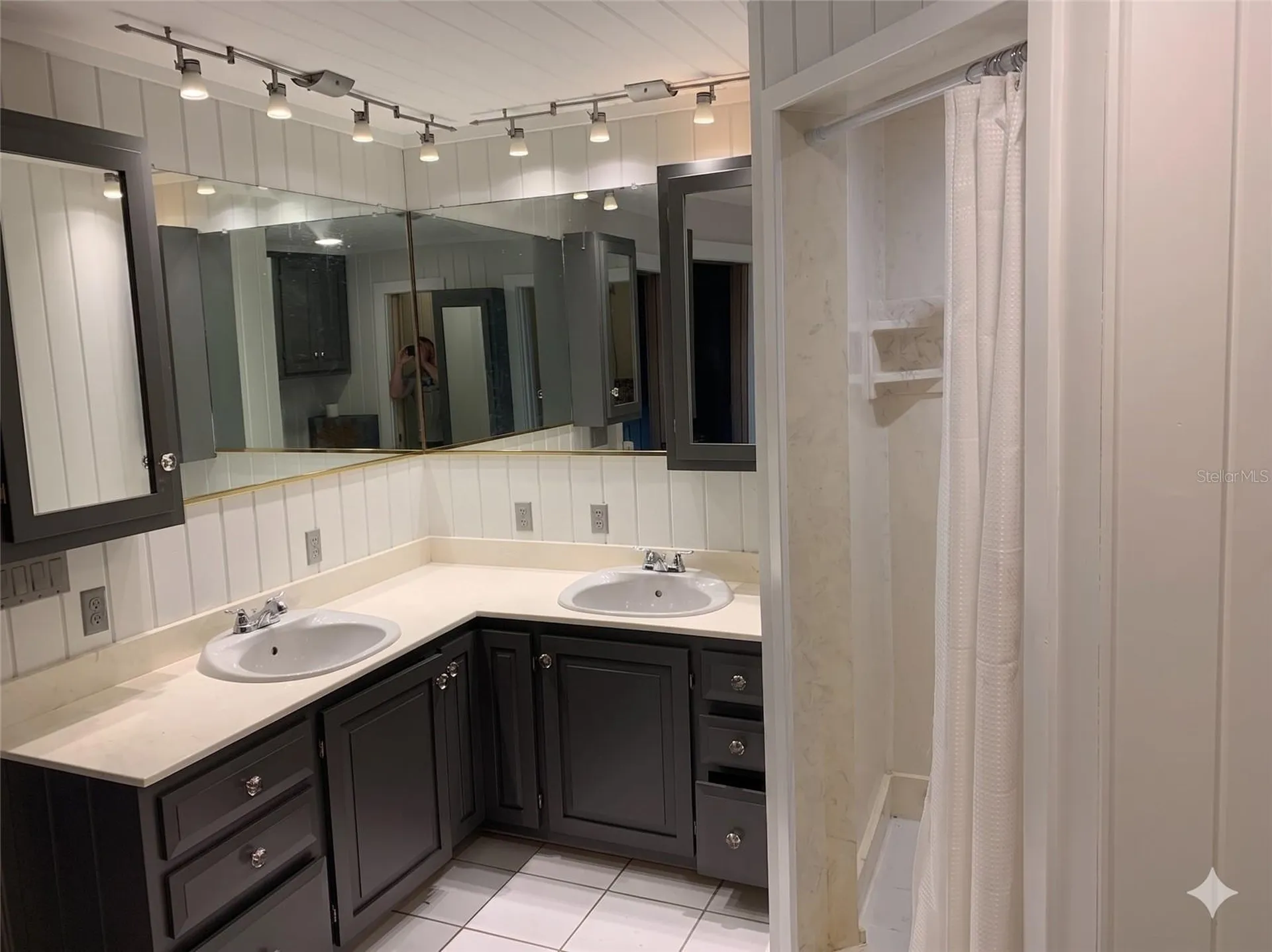 3 Elizabeth Drive E Palm Coast FL 32137