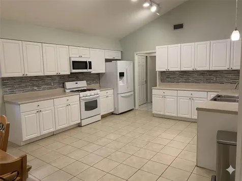 3 Elizabeth Drive E Palm Coast FL 32137