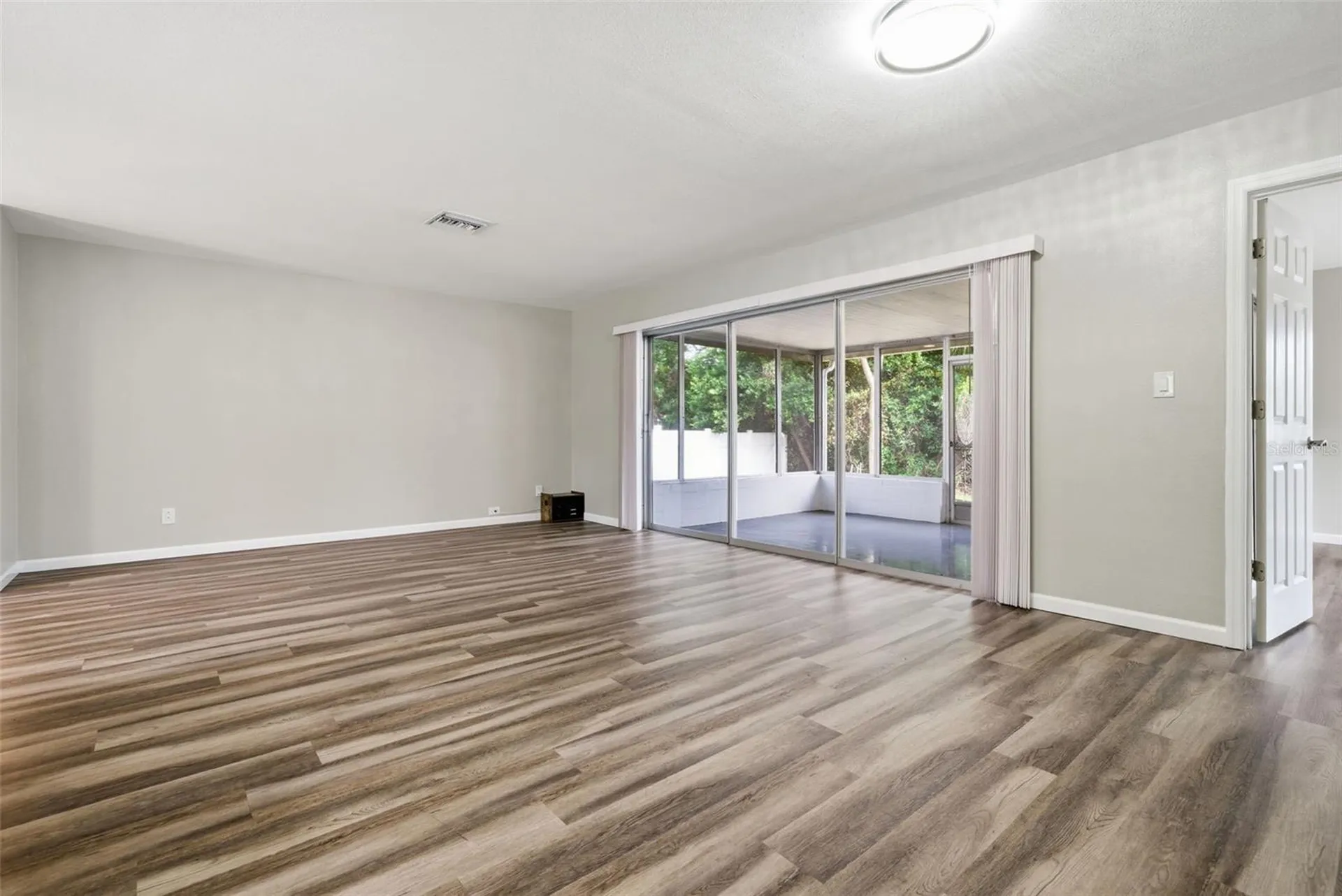2465 Brentwood Drive Clearwater FL 33764