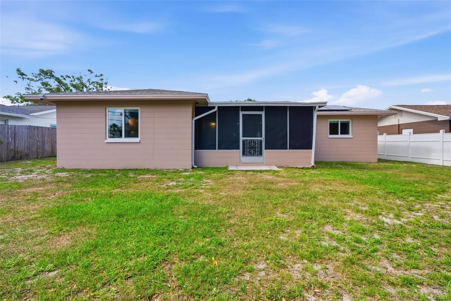 2465 Brentwood Drive Clearwater FL 33764