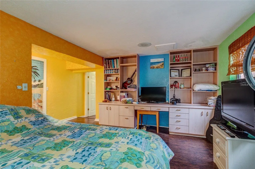 500 N Highland Avenue Tarpon Springs FL 34688