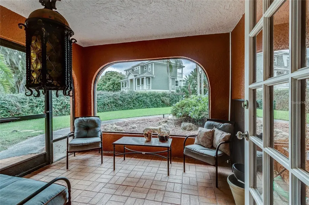 500 N Highland Avenue Tarpon Springs FL 34688