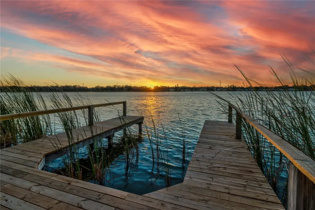 500 N Highland Avenue Tarpon Springs FL 34688