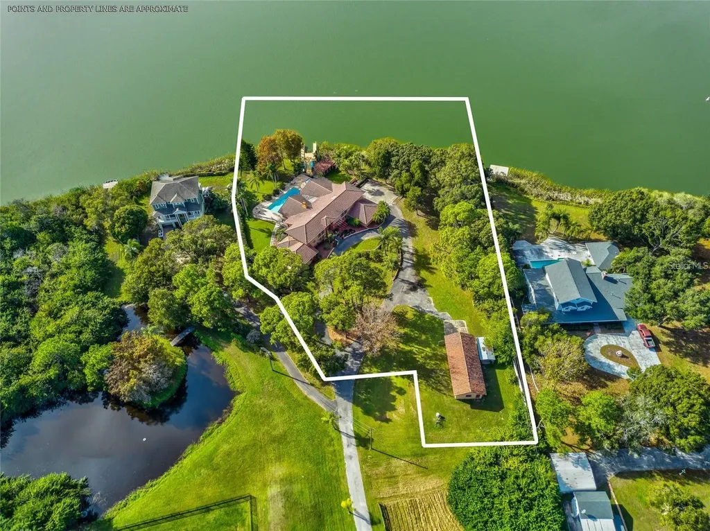 500 N Highland Avenue Tarpon Springs FL 34688