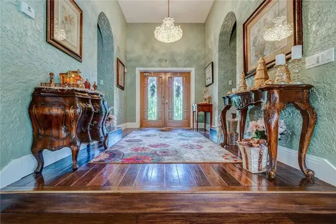500 N Highland Avenue Tarpon Springs FL 34688