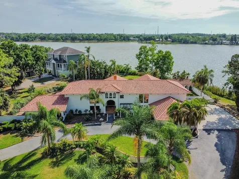 500 N Highland Avenue Tarpon Springs FL 34688