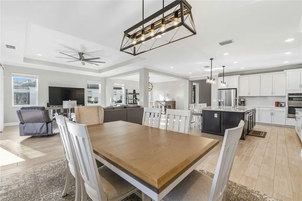 17109 Sweetwater Village Drive Lakewood Ranch FL 34211