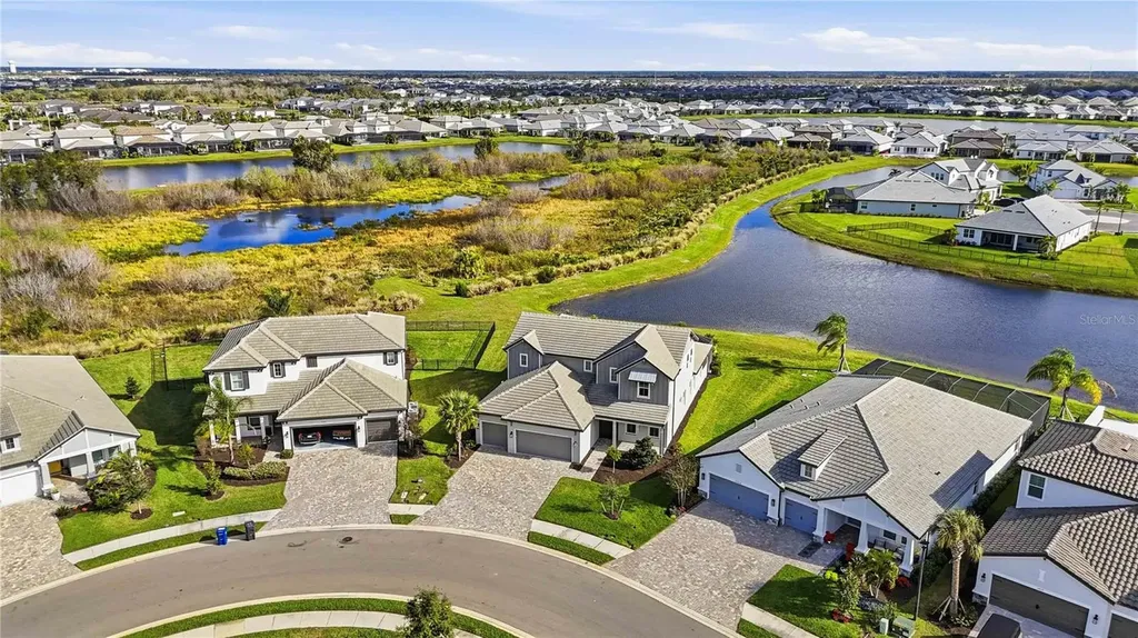 17109 Sweetwater Village Drive Lakewood Ranch FL 34211