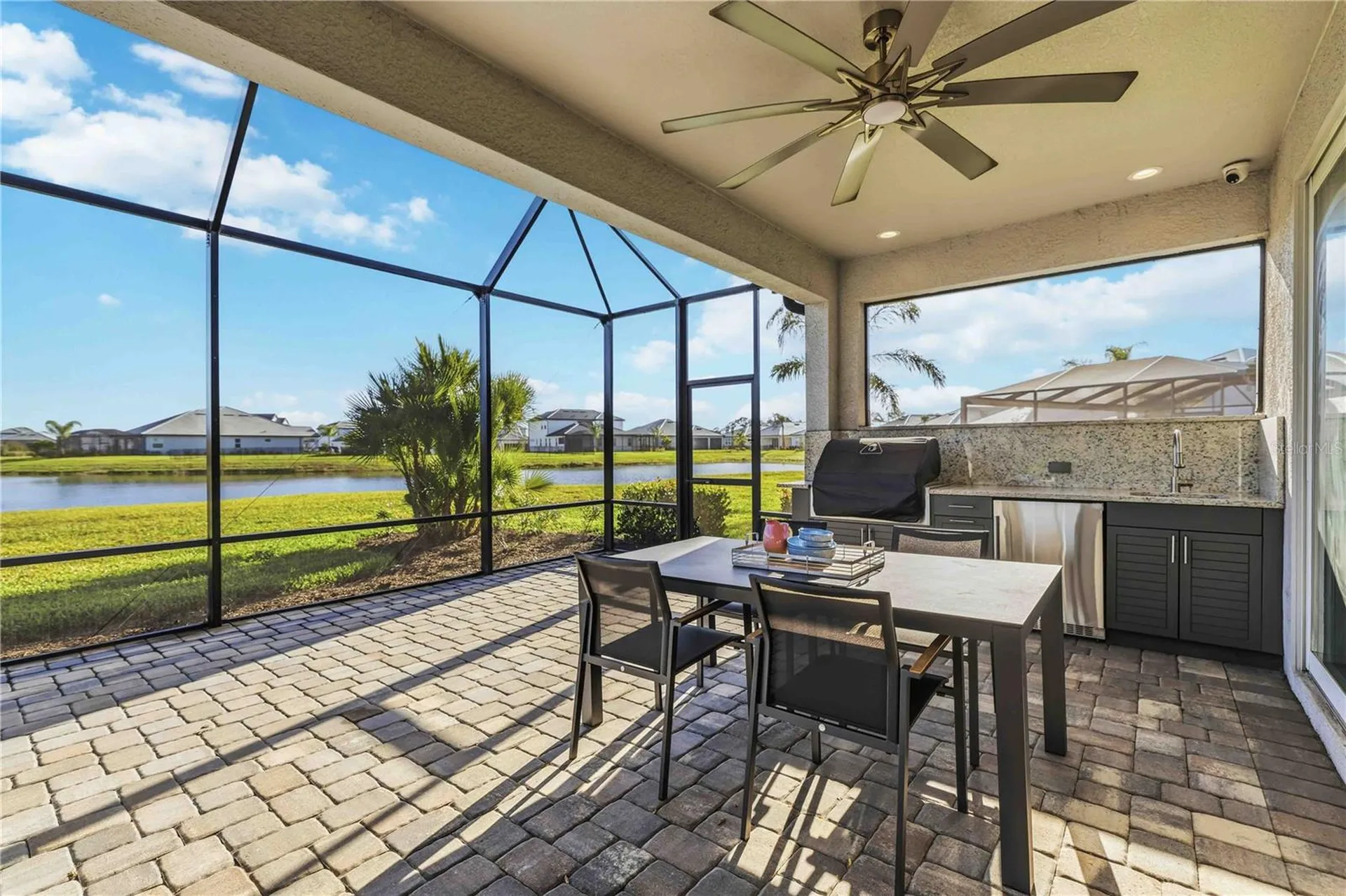 17109 Sweetwater Village Drive Lakewood Ranch FL 34211