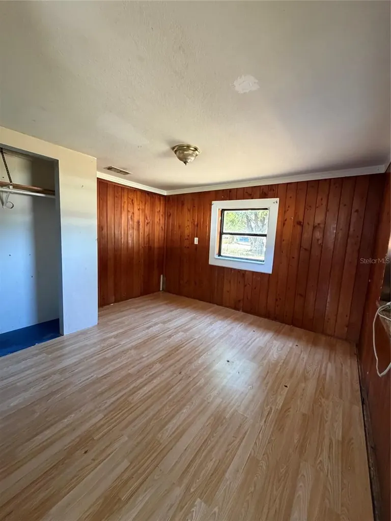 10114 E Columbus Drive Tampa FL 33619