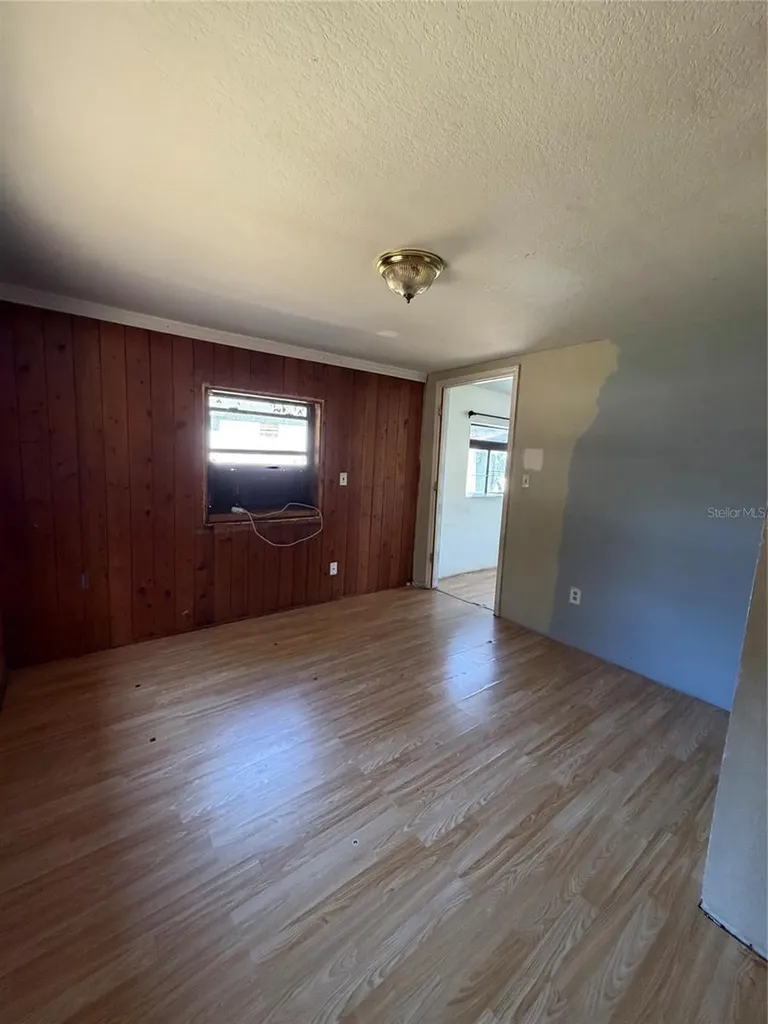 10114 E Columbus Drive Tampa FL 33619