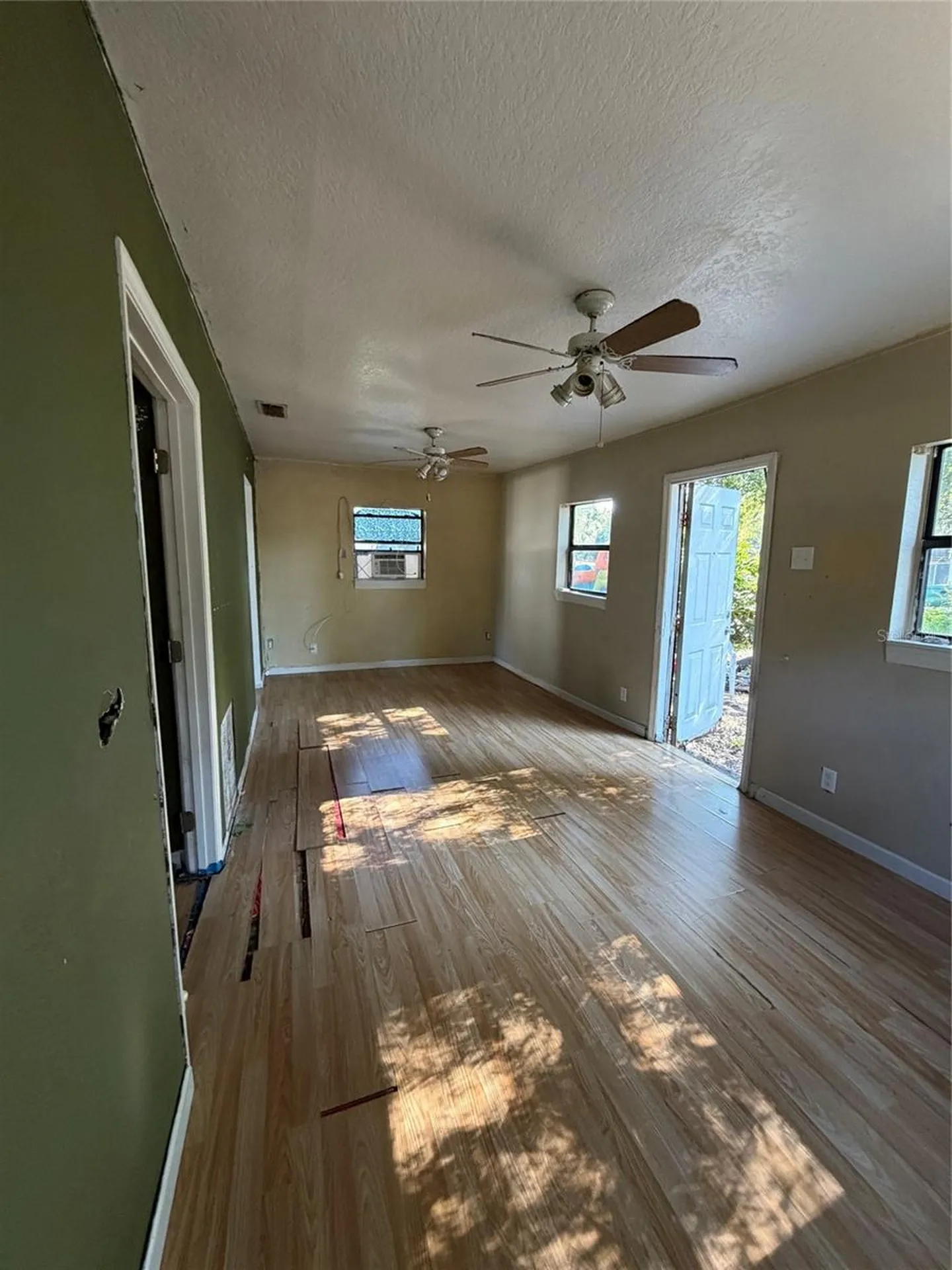 10114 E Columbus Drive Tampa FL 33619