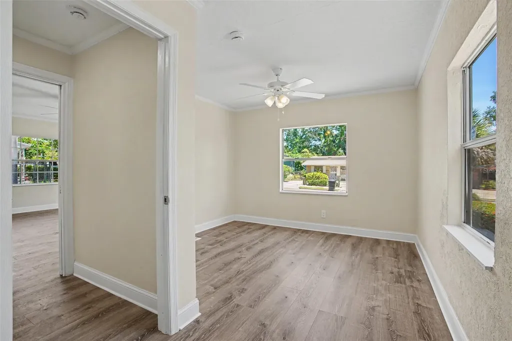 2425 19th Street S St Petersburg FL 33712