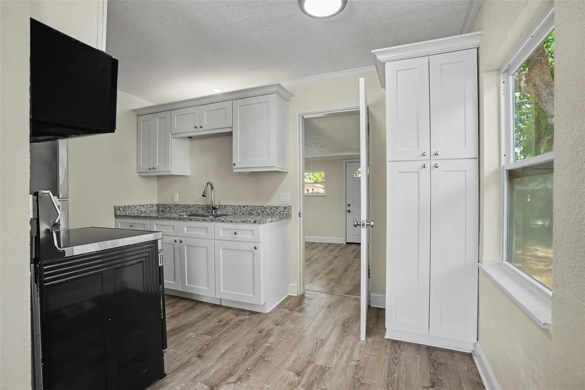 2425 19th Street S St Petersburg FL 33712