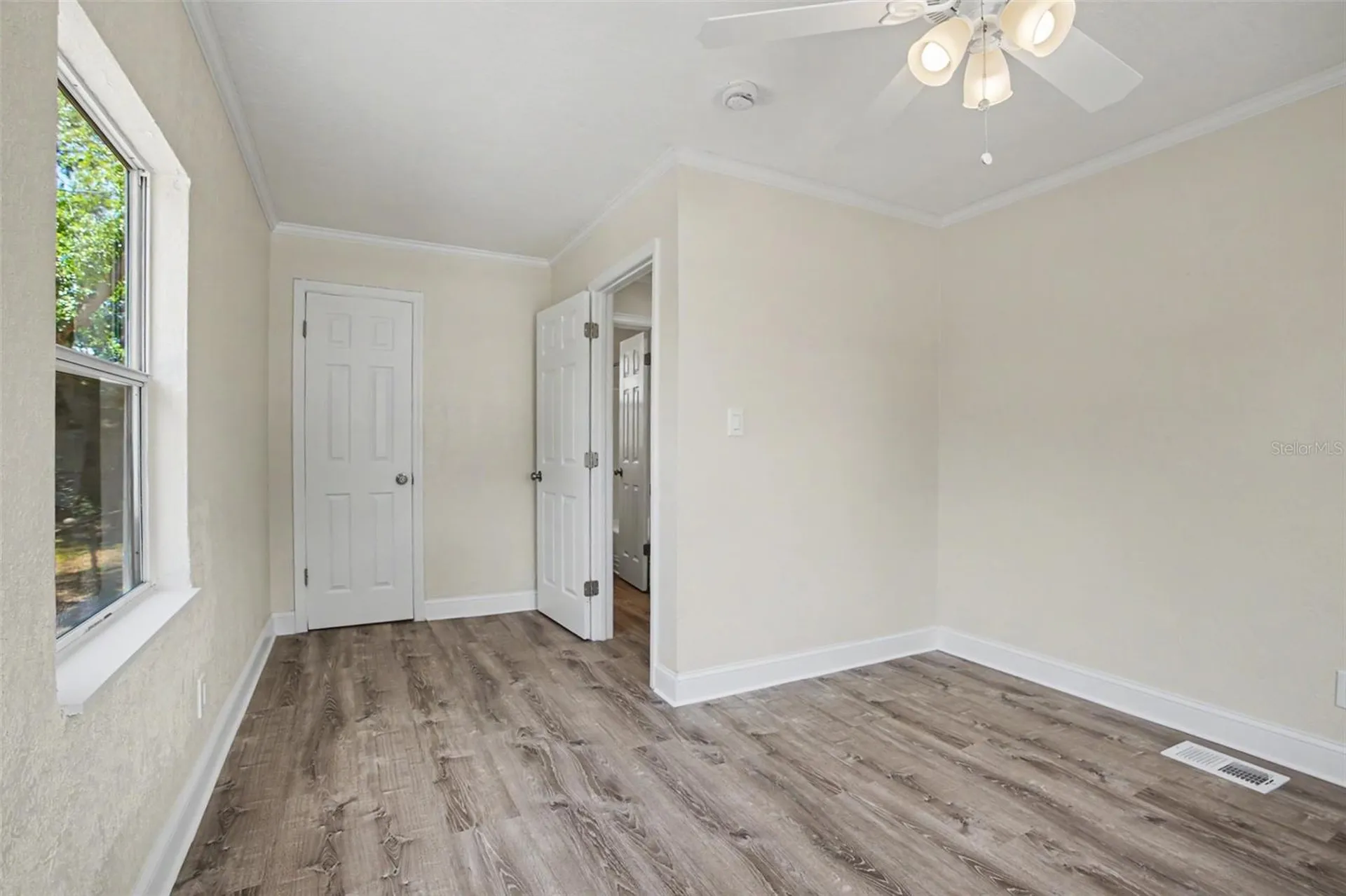 2425 19th Street S St Petersburg FL 33712