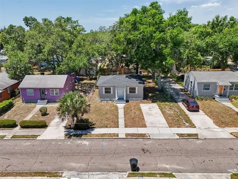 2425 19th Street S St Petersburg FL 33712