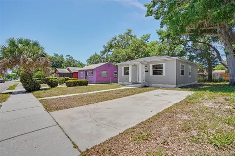 2425 19th Street S St Petersburg FL 33712