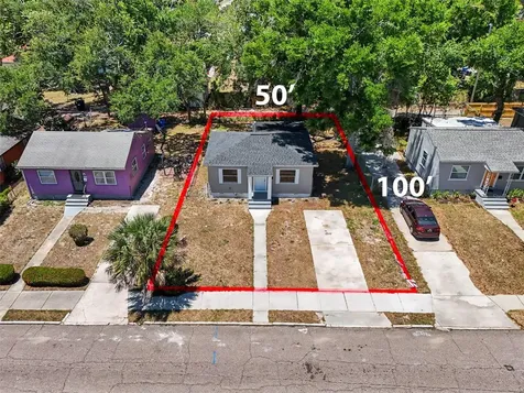 2425 19th Street S St Petersburg FL 33712