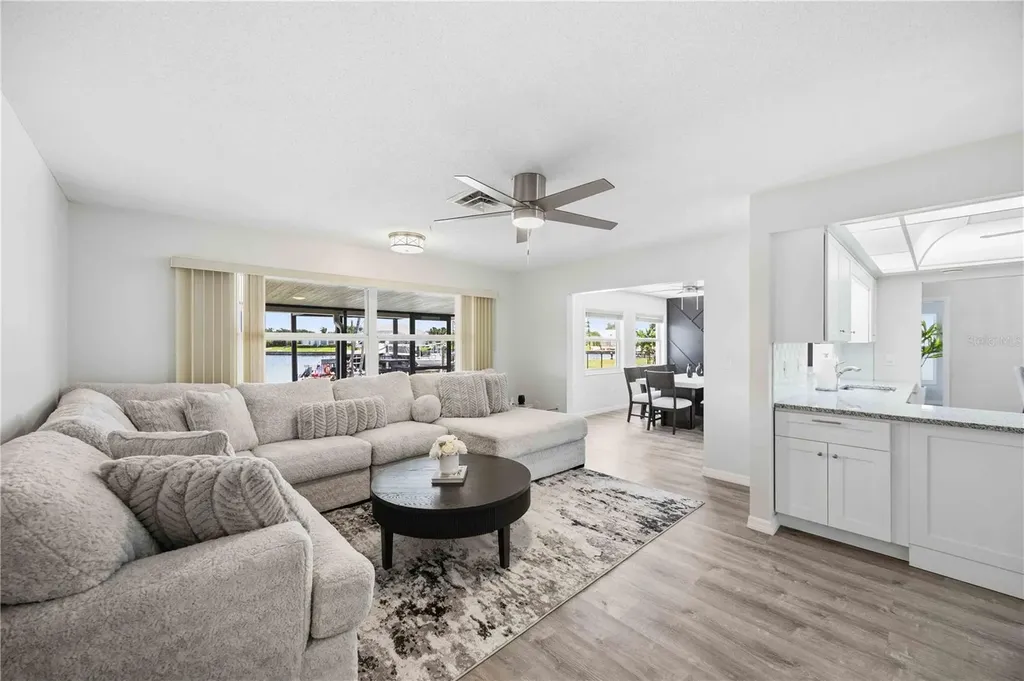 1933 Fairview Drive Englewood FL 34223