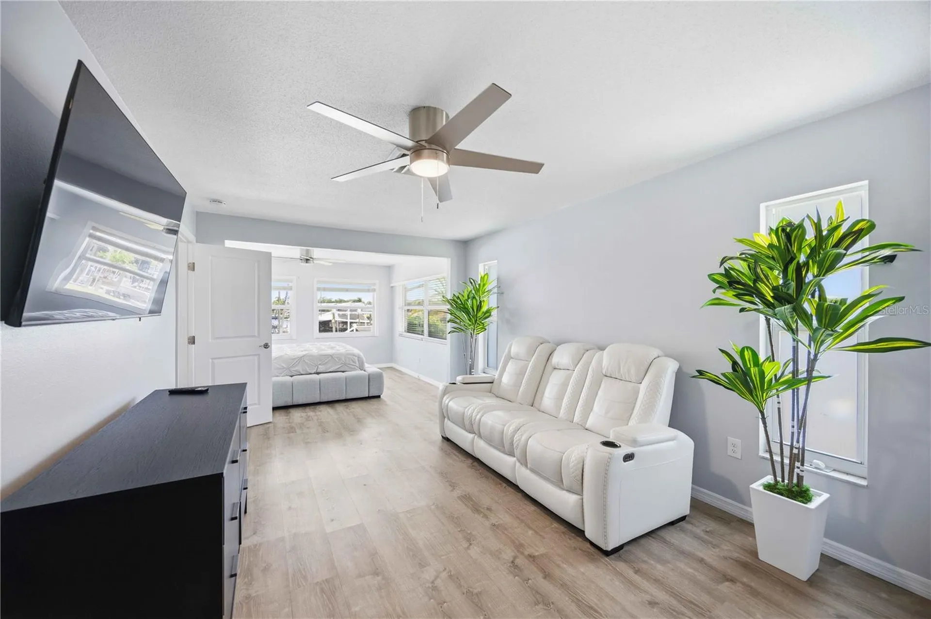 1933 Fairview Drive Englewood FL 34223