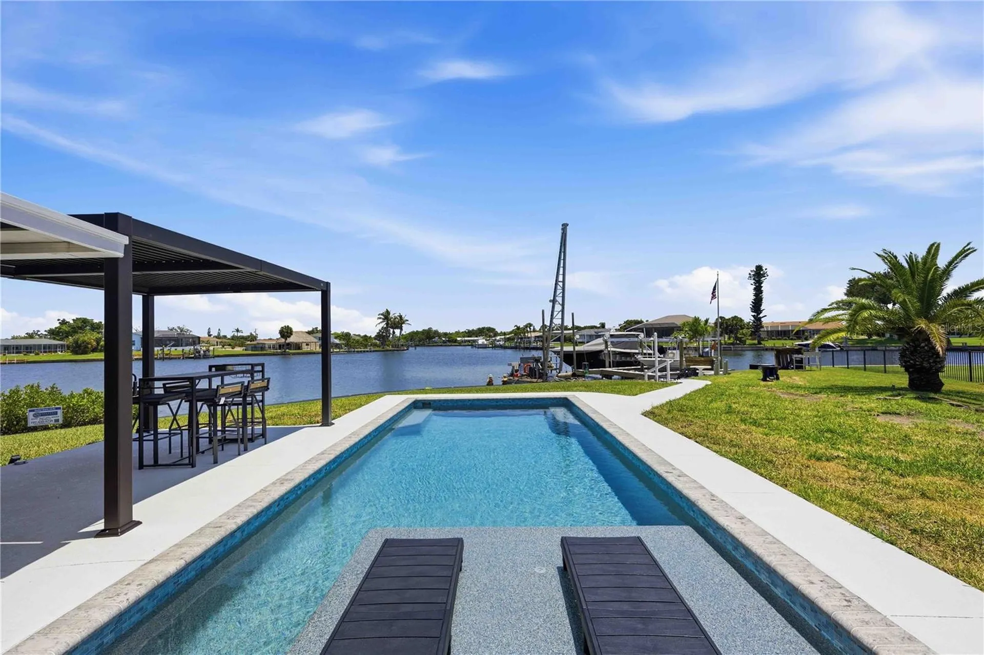 1933 Fairview Drive Englewood FL 34223