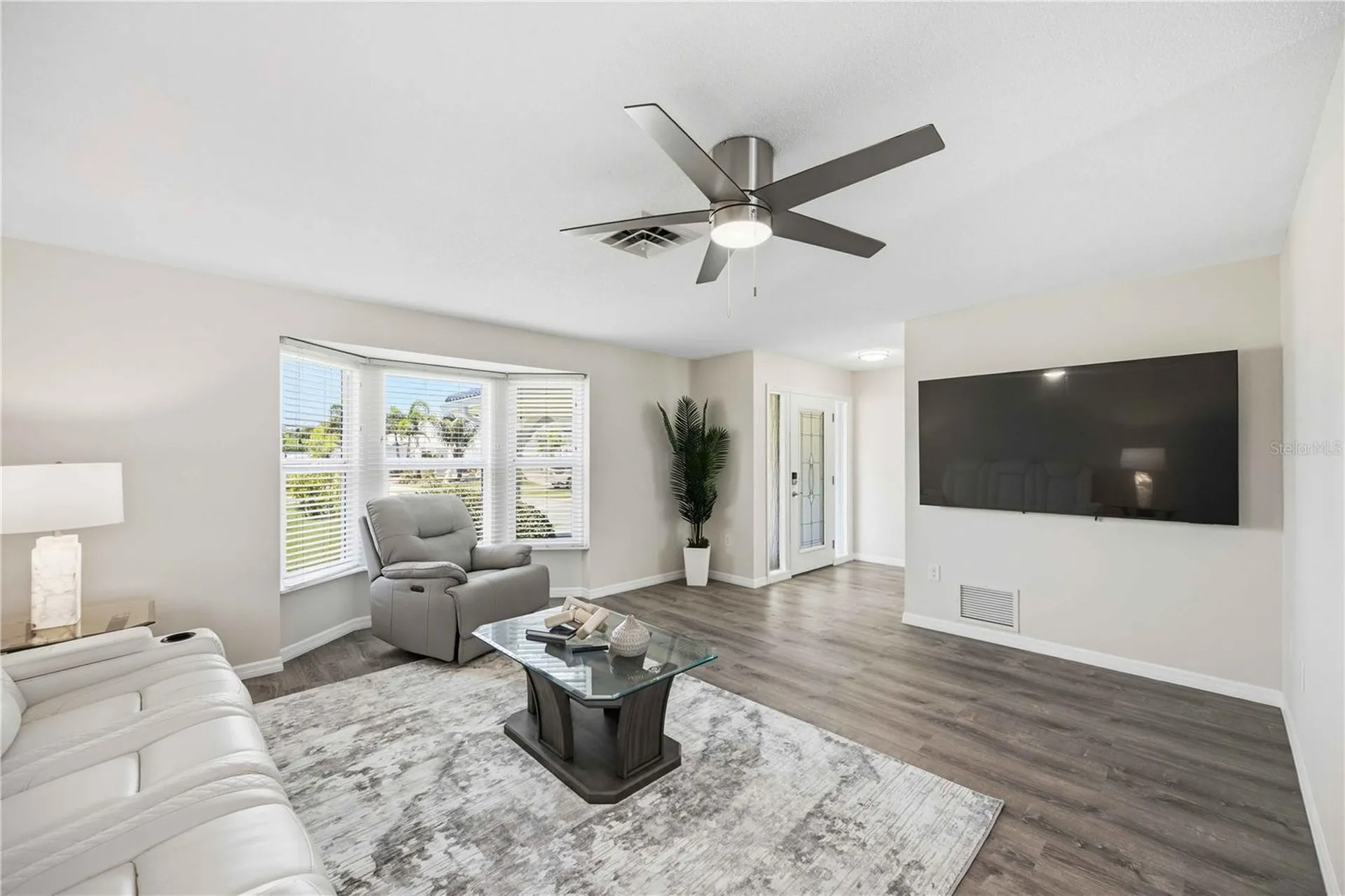 1933 Fairview Drive Englewood FL 34223