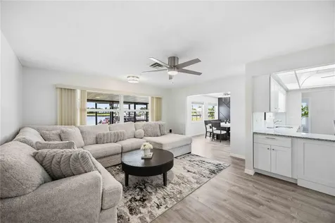1933 Fairview Drive Englewood FL 34223