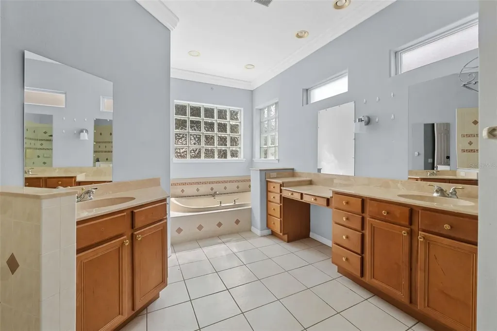 8507 Saint Marino Boulevard Orlando FL 32836